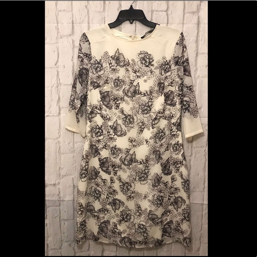 NWT Little Mistress Floral Shift Dress